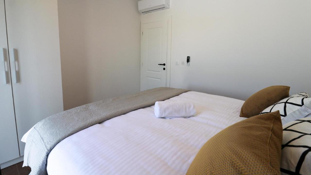 Villa Gemini Zadar Bagian luar foto