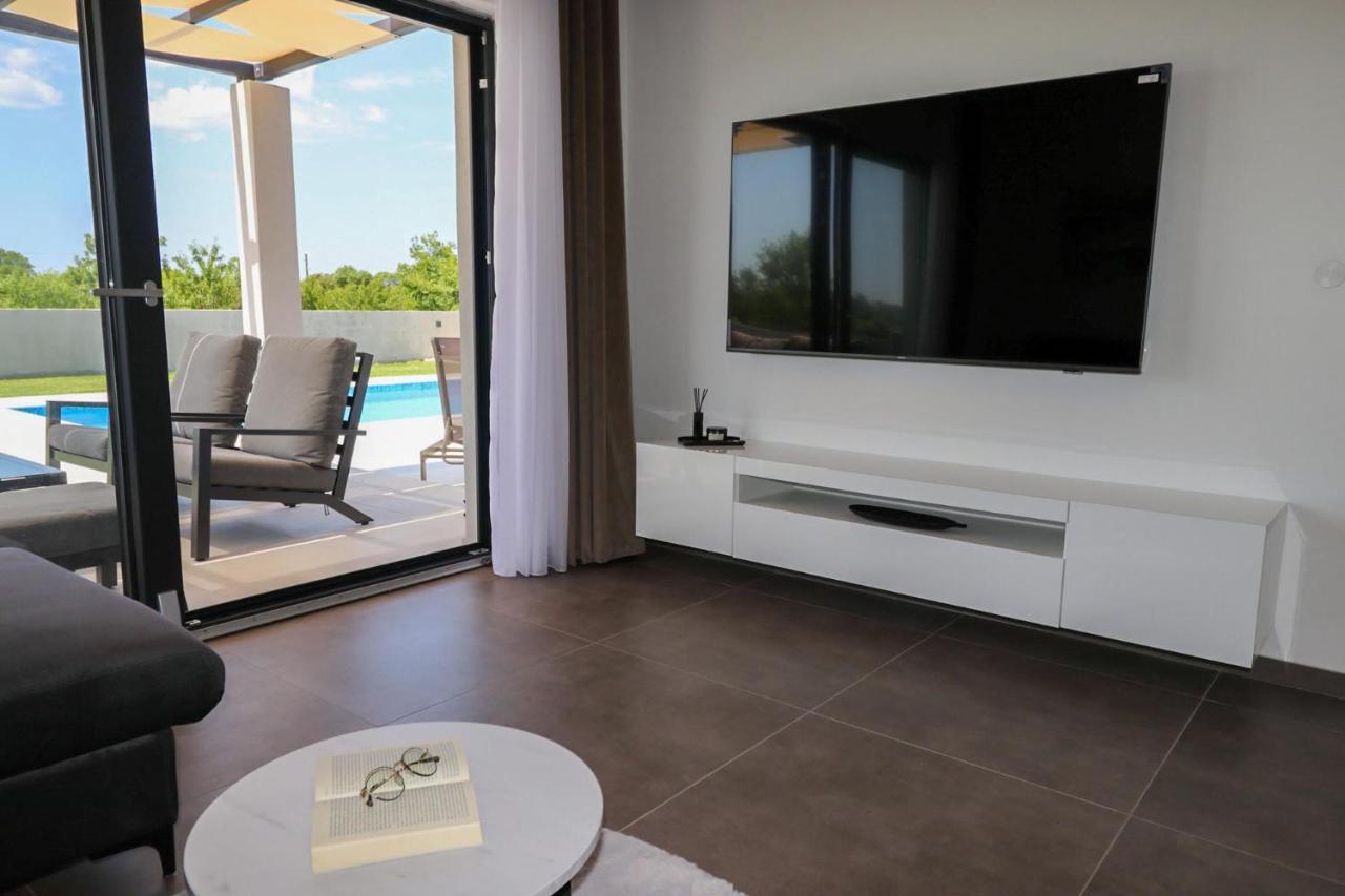 Villa Gemini Zadar Bagian luar foto